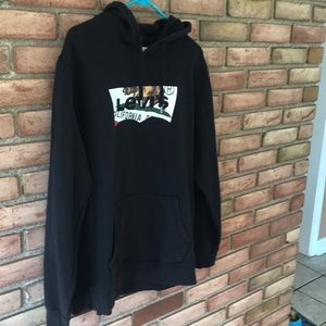 Levi’s, black, L, hoodie, with California print on front